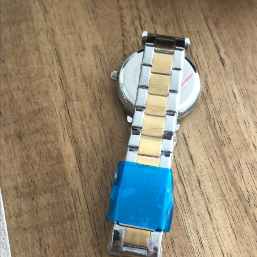 Designer Ladies Watch - Picture 3 of 4